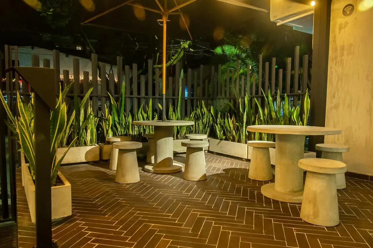 Beautiful Studio Laurels Apartment Medellin